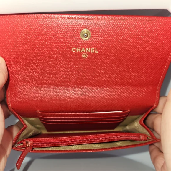 Vintage Chanel FULL INCLUSION Pre-Loved Red Calfskin Leather Clutch w/ AM Strap - Picture 11 of 16